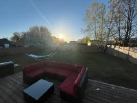 "Pet-Friendly Getaway: 5-Bedroom Haven Near Beach & Downtown with Hot Tub"