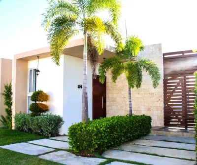 Hermosa Villa - Piscina Privada