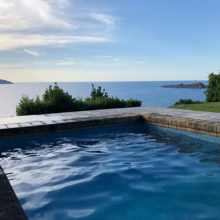 Adosado en la Costa con Excelentes Vistas al Estuario de Urdaibai