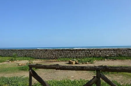 Mediterraneo Cotto accommodation - Marzamemi Отели в г. Marzamemi