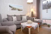 Semi-detached house "Haffmuschel" for your best time of the year Hotels in Zirchow