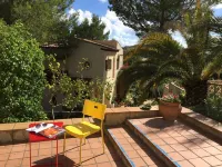 QUIET WELL-BEING OASIS FOR INDIVIDUALISTS