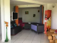 New and luxurious apartment sea view