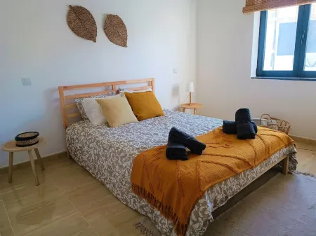 Very cozy villa, close to the river and beaches. Отели в г. Parchal