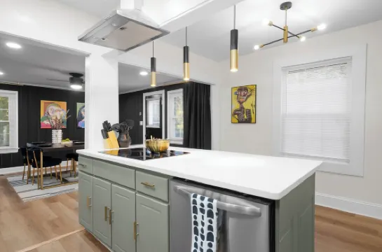 Modern Cottage - City Center