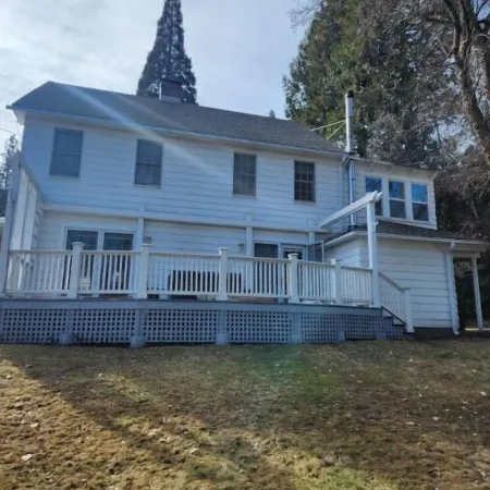 Historic1939 home in Quincy 5 beds, 2.5 baths