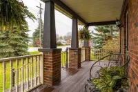 JJ’s small town country retreat