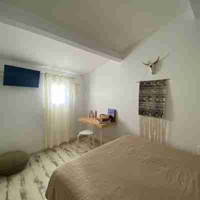 Le Bohème apartment, in village center, 300m from the sea, pets welcome Rooms