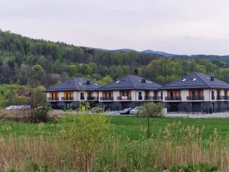 Modern vacation apartment in the heart of the Giant Mountains Отели в г. Подгужин