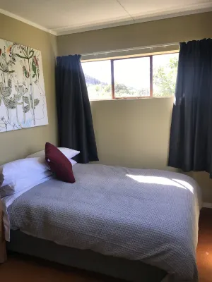 Cozy Bach - perfect location فنادق في Clyde