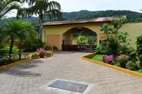 Fit Maresias 50mts from the beach