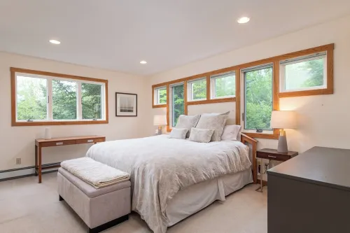 Relax & Recover Mountain Retreat - Hot Tub + Sauna + Home Gym