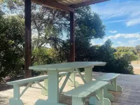 Alloca Beach Shack - Contemporary take on a 1950's beach shack