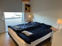 Center apartment in Reykjavik, ocean view. Downtown. Fantastic location.  호텔