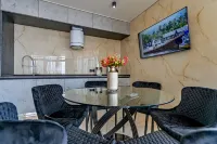 Luxury Apartment with Terrace Hotels in der Nähe von Roman Catholic Church of St. Clement