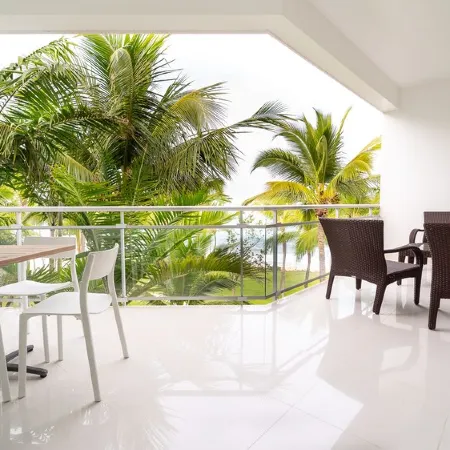 Seawinds Cabarete Beachfront Penthouse, Stunning Balcony Views, Sleeps 6