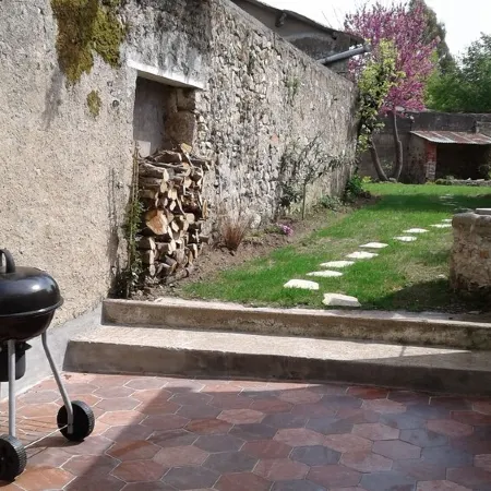 Gite for 6 to 8 people, all renovated with Jacuzzi, 20 minutes from puy du fou Отели в г. Молеон