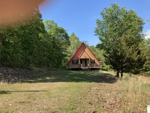 Cozy Rustic Cabin in the Woods near Grand Lake