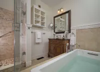 Old Manse Inn