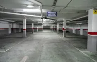 Apartamentos Albatros - parking