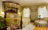 Berry Manor Inn