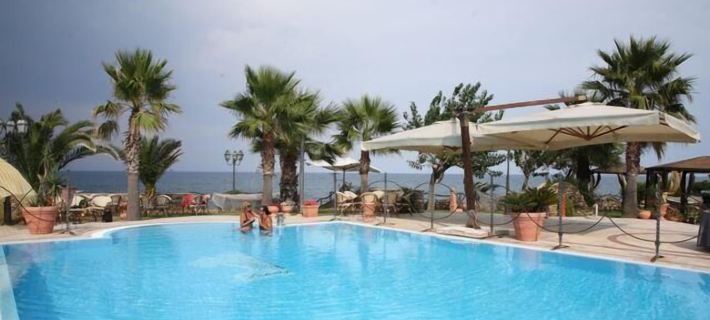 Palazzo Foti Hotel Отели в г. Кротоне