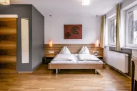 Hotel Bacher Asitzstubn - Balkoner