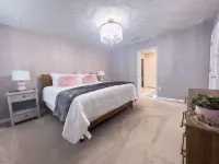 Stylish family friendly, 5 suites near Disney! - Private Pools