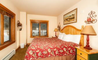 Red Hawk Lodge by Summit County Mountain Retreats