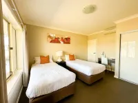 Sundowner Motel Hotel Hotel di Whyalla