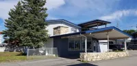 Tara Vista Inn Hotels in Хинтон