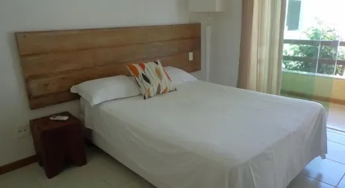 Breeze Apartamentos em Imbassaí Smart TV, Ar Nos 2 Quartos e Wi-Fi