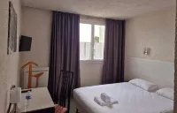 Cit'Hôtel le Quai 9 , ex le Challans