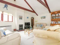 Lookout Hotels in Feock