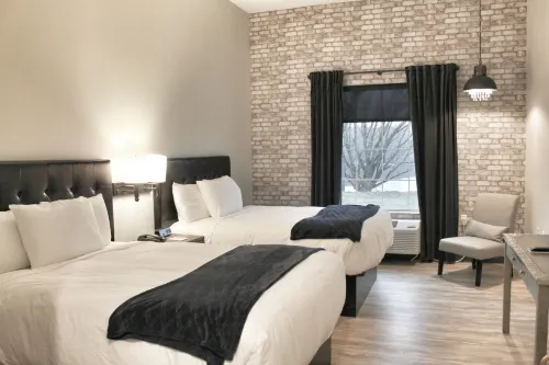 Waterfront Hotel Hotels in Marquette
