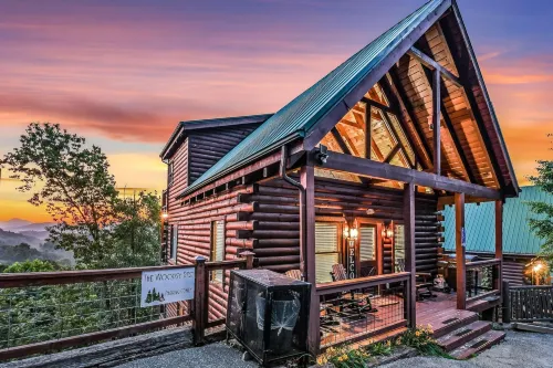 Grand Mountain View Lodge by Ghosal Luxury Lodging