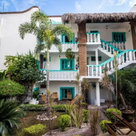 Hotel Costa 55 Puerto Escondido Отели рядом с достопримечательностью «Пляж Каррисалильо»