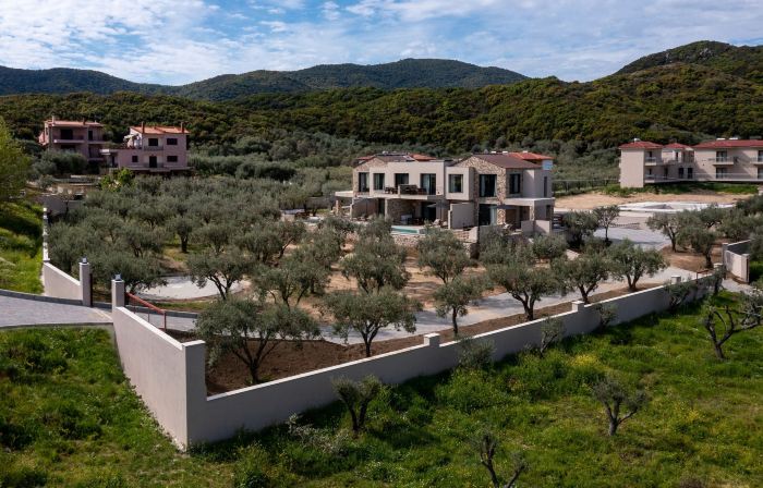 Olivera Suites Sarti