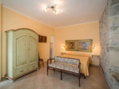 博爾戈桑皮耶特洛酒店 伊塞爾尼亞省酒店