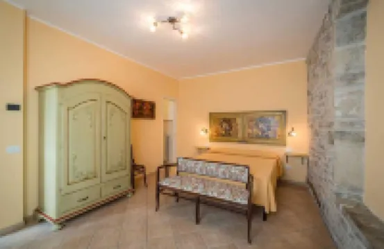 博爾戈桑皮耶特洛酒店