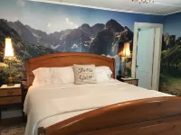 Changing Times Boutique Country Lodging - breakfast