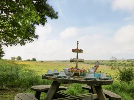 Pond Farm Woodlands Отели в г. Агторп