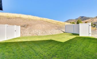 Sleek and Modern Morgan Abode Great for Families! - Housity