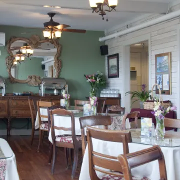 First Colony Inn