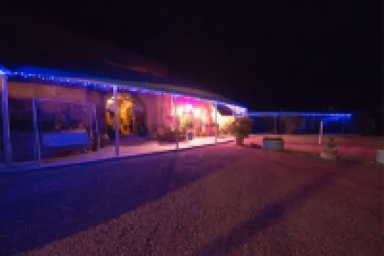 The Underground Motel Hotels in 