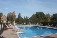 The Towne Motel - Motel