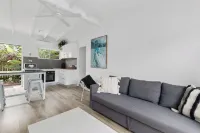 UNIT 3 Pacific Ave Sunshine Beach