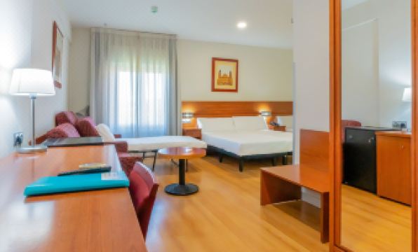 Hotel Palacios - Housity
