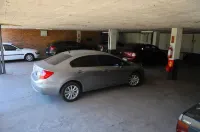 Hotel Los Cedros - parking