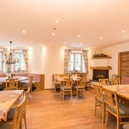 Hotel Alpspitz B&B